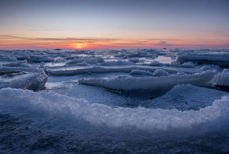 Во льдах фото превью