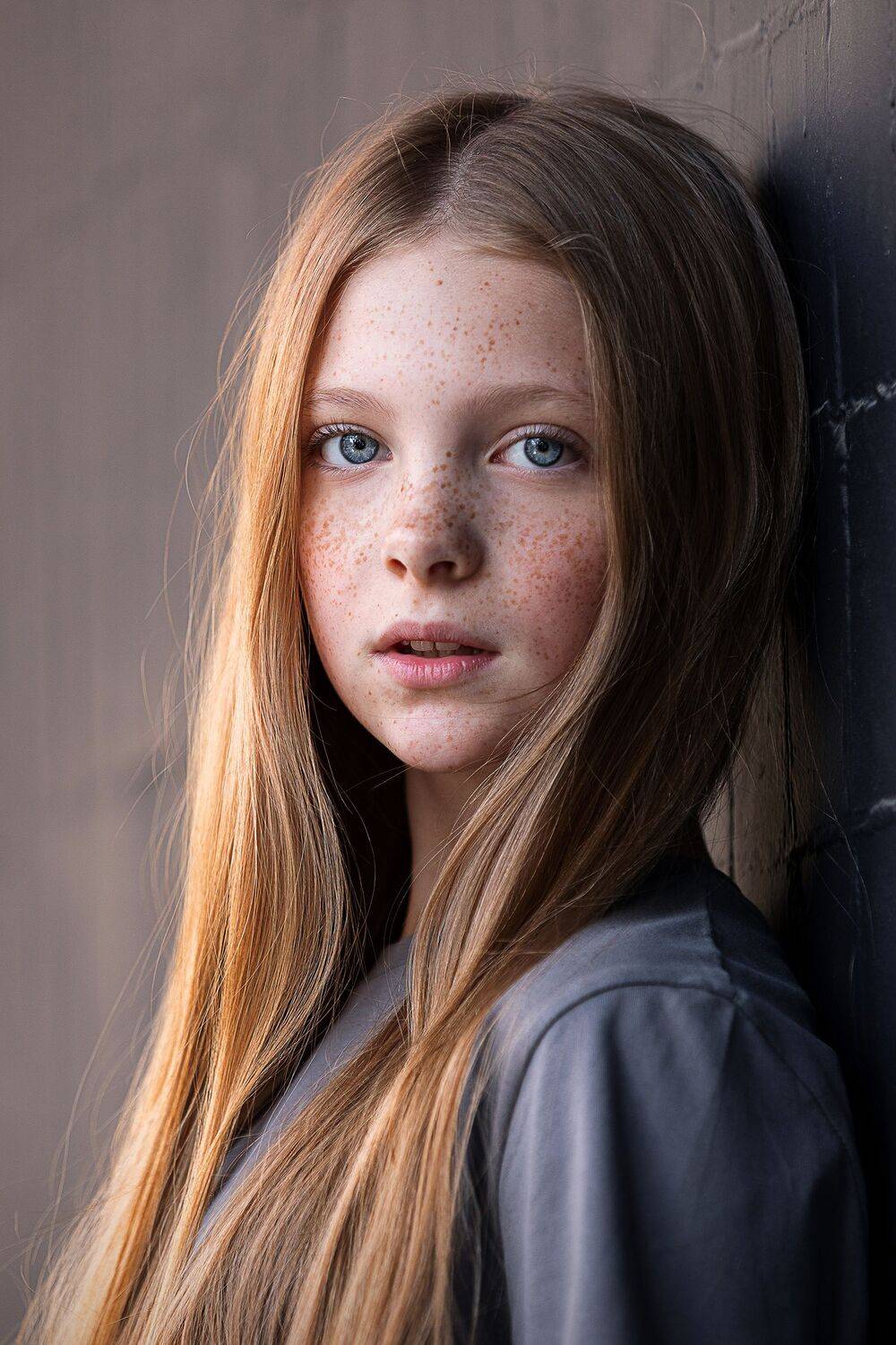 , Антон Леонов