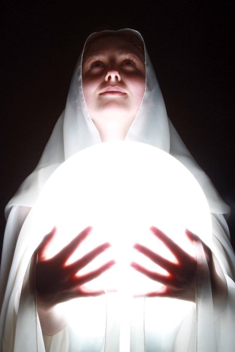 луна, шар, свет, девушка, Сергей Козинцев