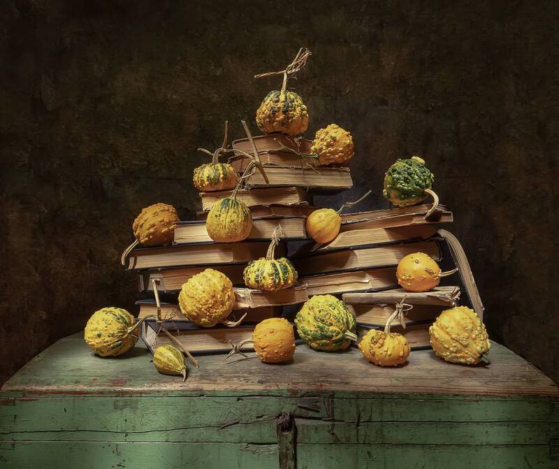 натюрморт, сундук, тыквы, книги Тыковки... фото превью