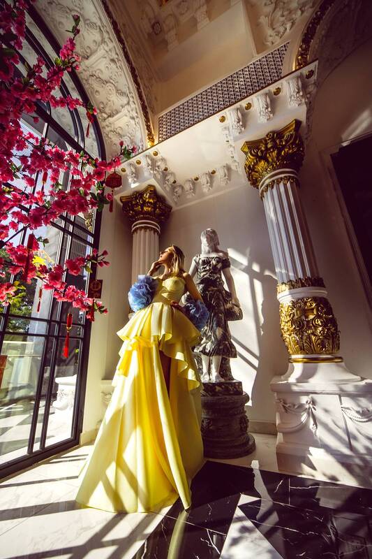 woman, portrait, fashion, beauty, indoors Her royal alter ego фото превью