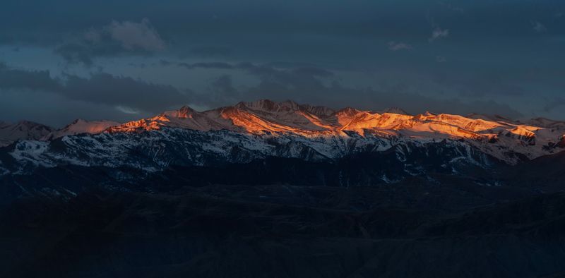 Россия, Дагестан, Хунзах, долина реки Аварское Койсу, рассвет Рассвет в горах Дагестана фото превью