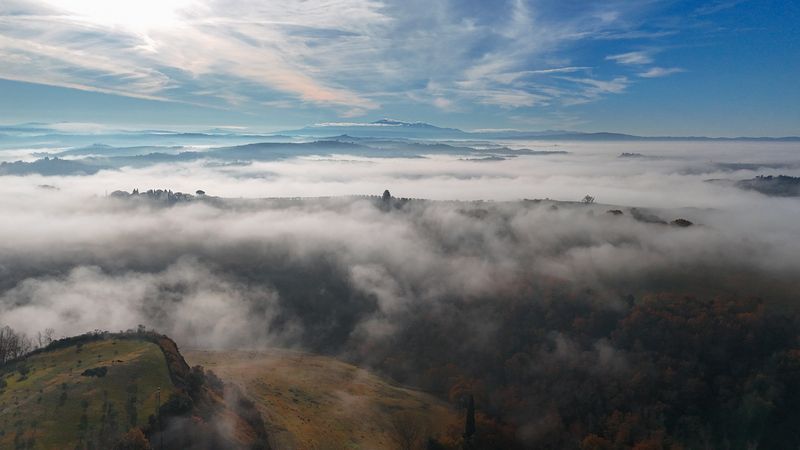 Утренние туманы. Тоскана, Италия фото превью
