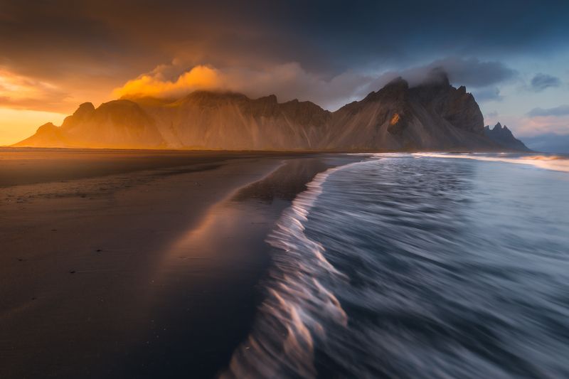 Light фото превью