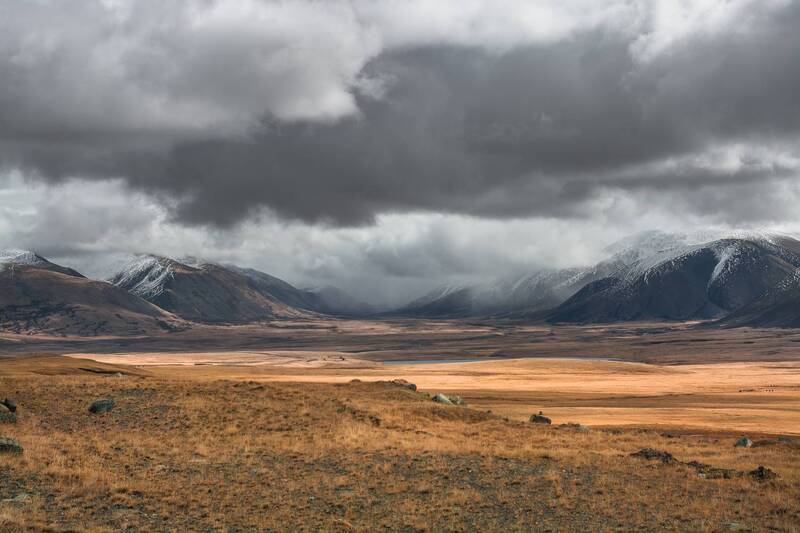 россия, горный алтай, осень Свинцовое небо фото превью