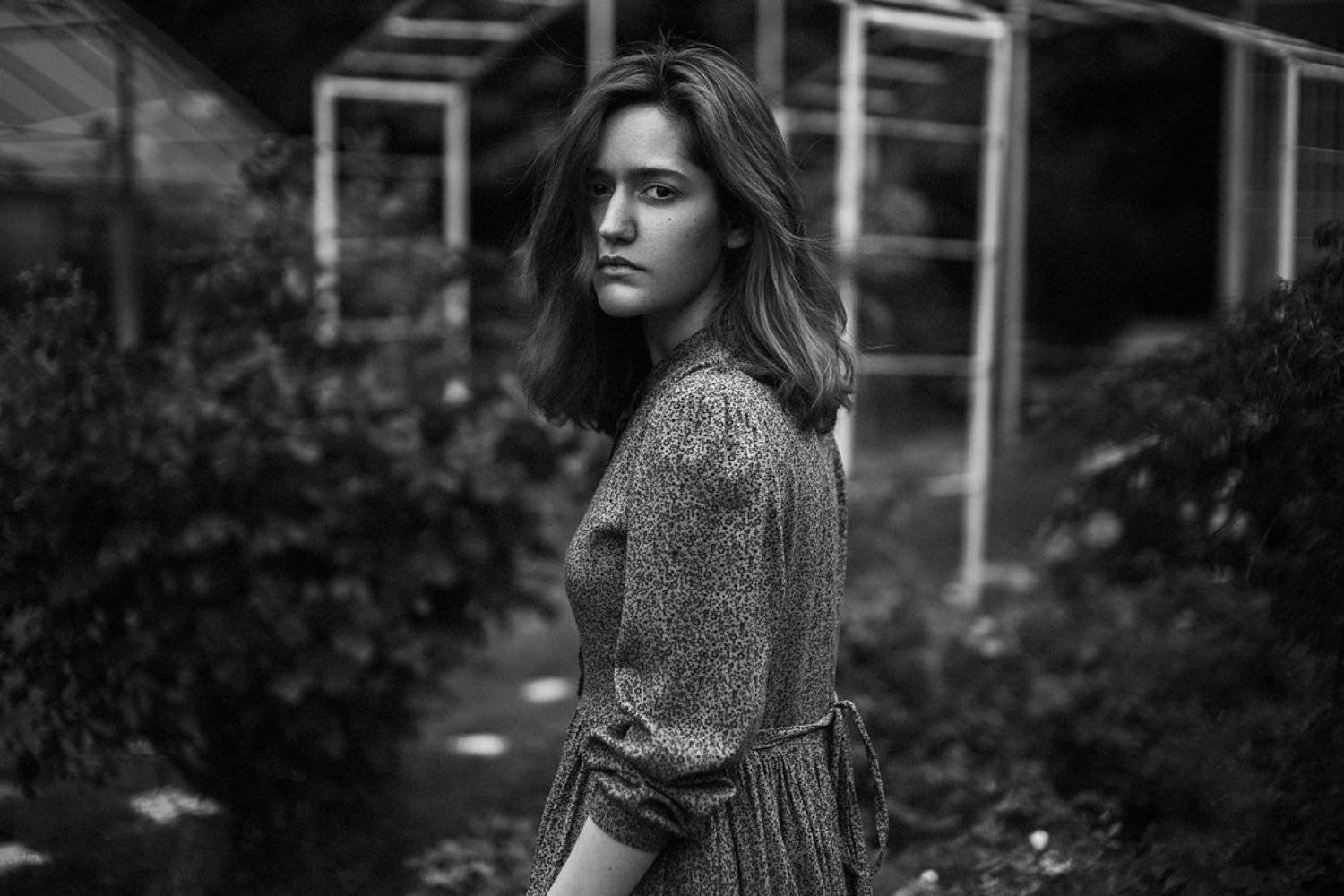 portrait, natural, lighting, retouching, outdoor, iranian, girl, model, pretty, hair, red,, mohammad hossein