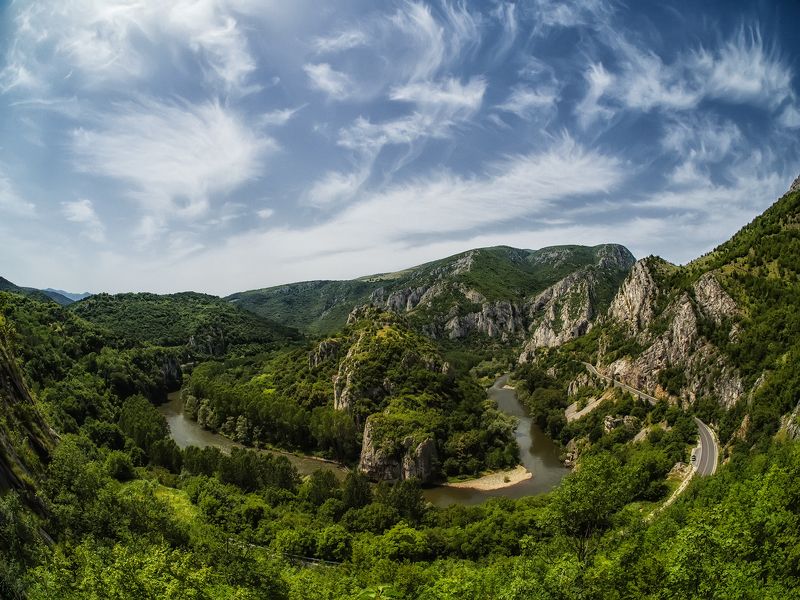 On The Bend фото превью