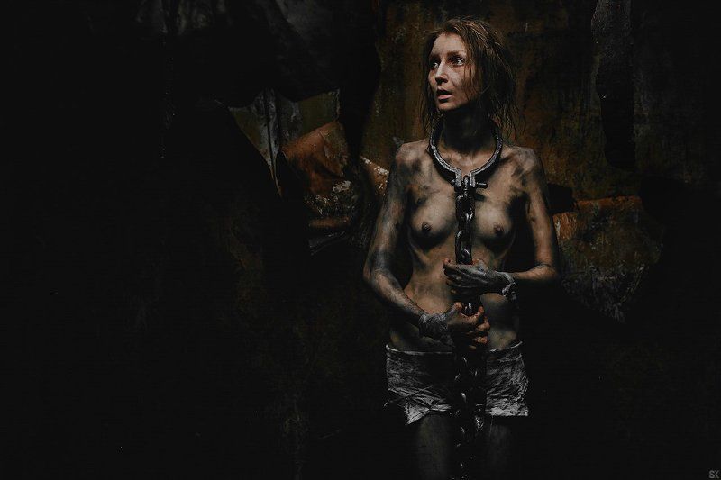 horror fear bloud light red hanger страх dark боль хоррор ужас кровь мясо тьма \