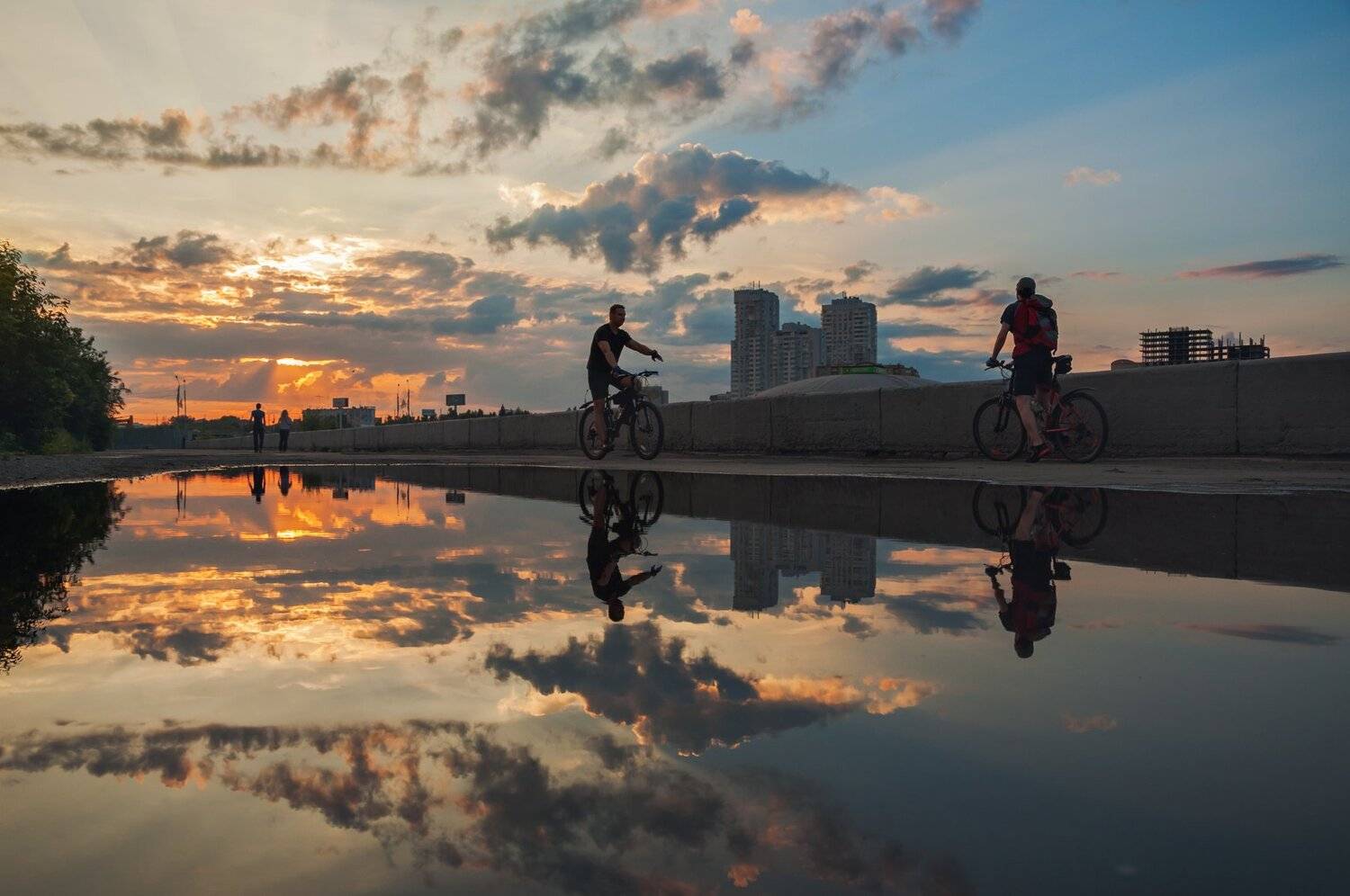 , Олег Богданов