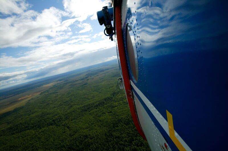 вертолет, нефть, Западная Сибирь, Васюганские болота *** фото превью