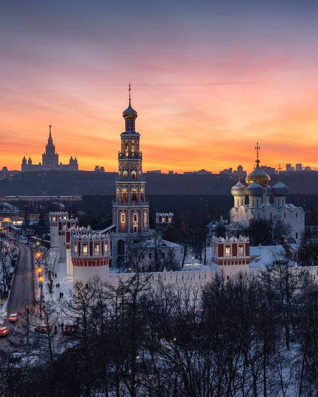 Sunset over Moscow фото превью