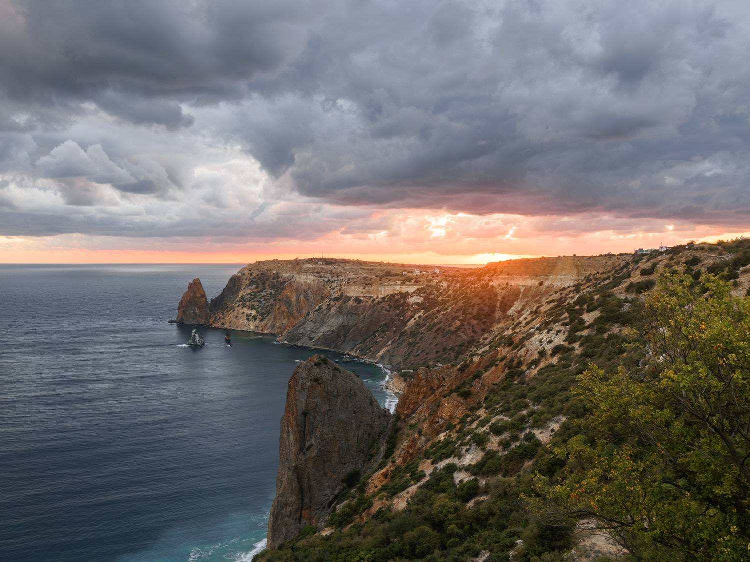 море, закат, облака, осень, крым, Растворов Игорь