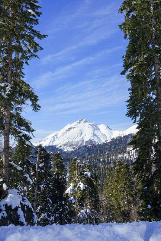Зима в горах фото превью