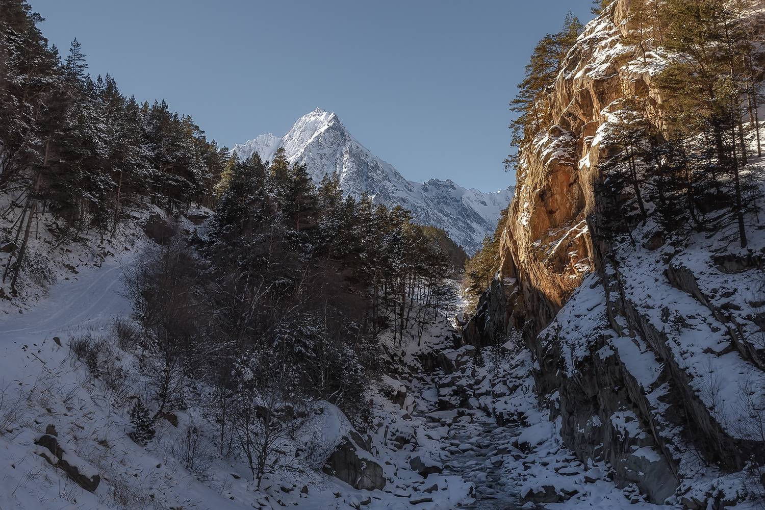 кавказ, кабардино-балкария, кбр, горы, чегем, чегемское ущелье, горы зимой, зима в горах, горная река, тихтенген, Zakharov Armen