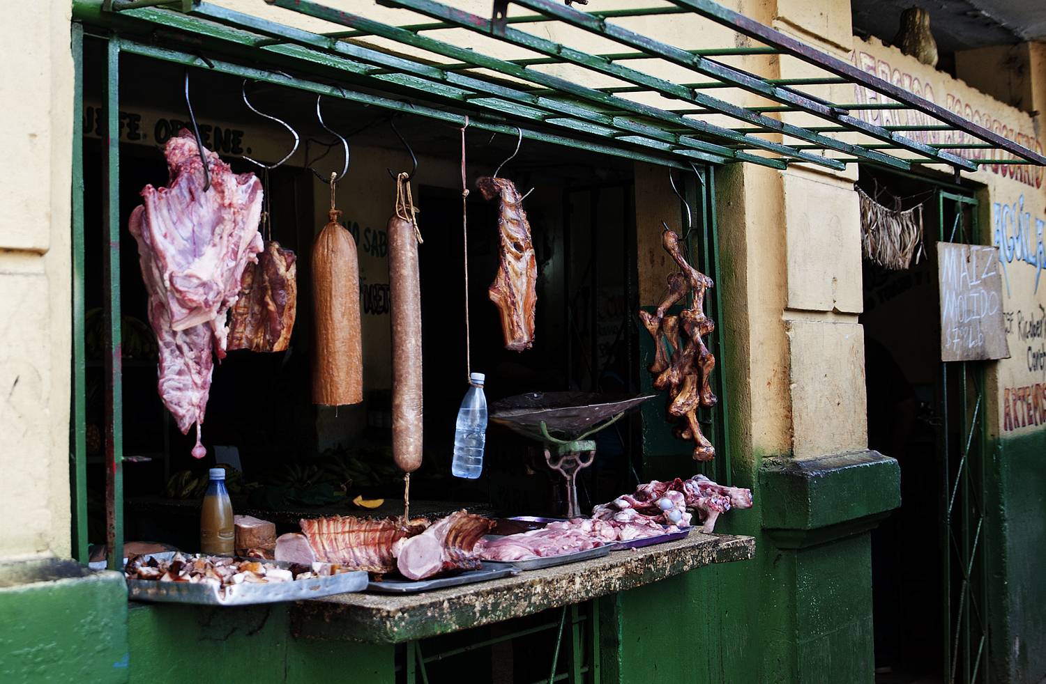 куба, улица, street photo, мясная лавка, продукты, Ходос Илья