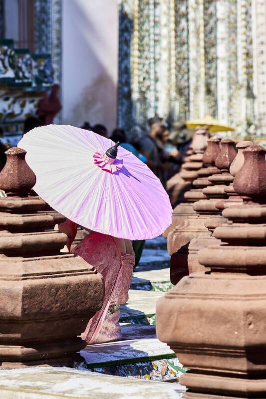 Под солнцем фото превью