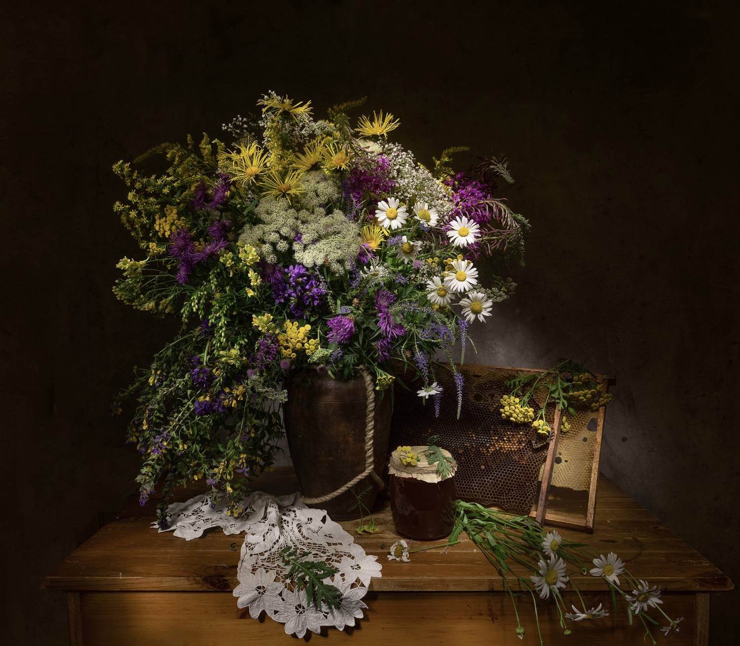 натюрморт, полевые цветы, соты, мед, Татьяна Феденкова