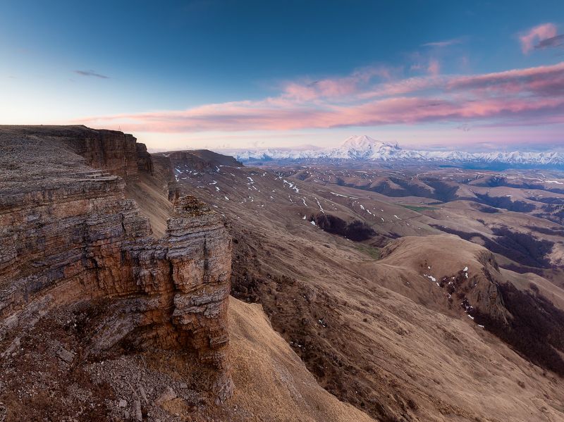 бермамыт Рассвет над Эльбрусом фото превью