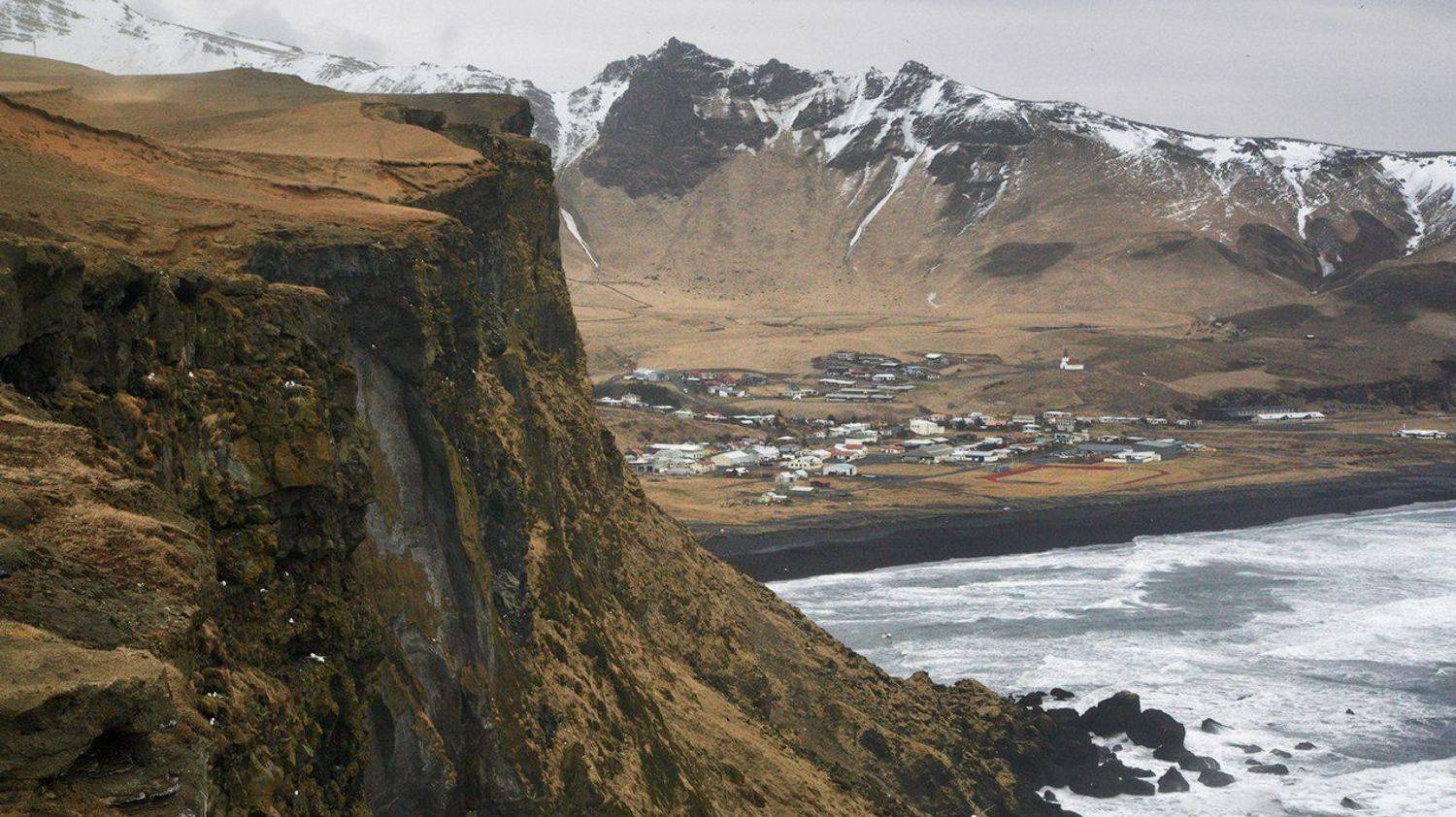 Исландия город Вик Vik мыс скалы, Вадим Никифоров