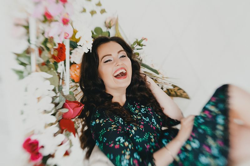 Lensbaby, X, Девушка, Портрет, Портрет девушки, Смех, Студия, Цветы, Эмоции Портрет для Марии - 2 фото превью