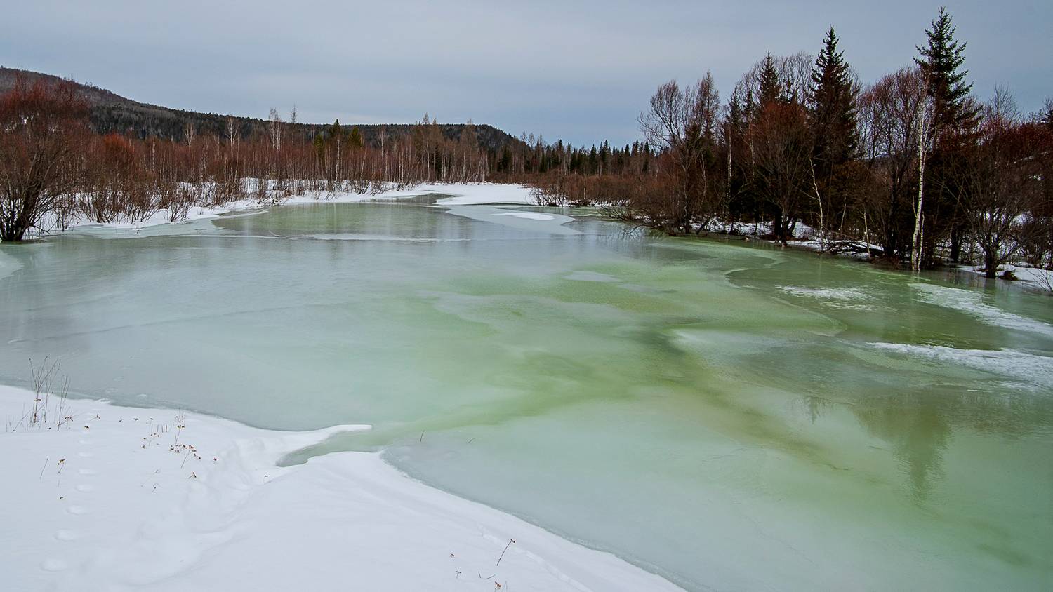 краски, река, лед, наледь, Мальцев Юрий
