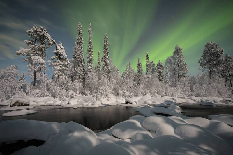 Сияние над Кольской речкой фото превью