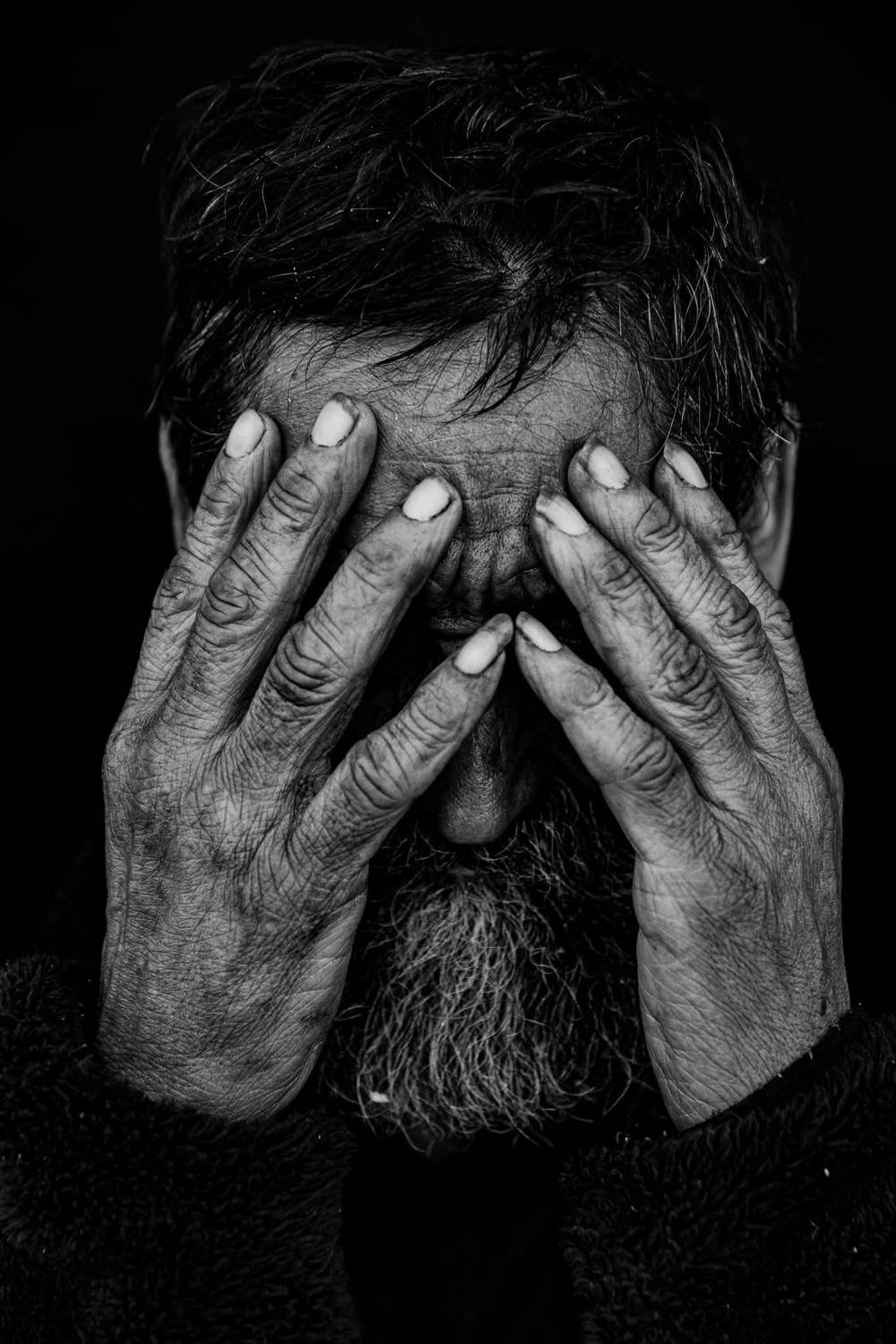 retrato, retratos, portrait, portraits, street photography, black and white, blanco y negro, in-visibles, invisibles, invisible, basti&aacute;n cifuentes araya, bastian cifuentes araya, periodista furioso, periodistafurioso, Cifuentes Araya Basti&aacute;n