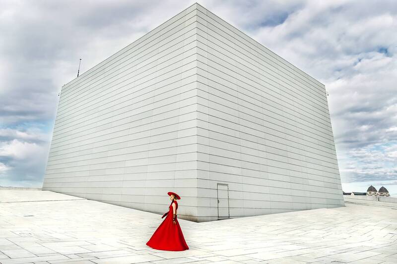 woman, portrait, art, fashion Elegance that echoes фото превью