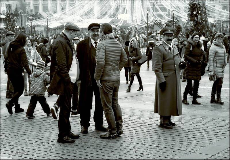 москва, красная площадь, люди, эмоции, улица Смешано всё в этом мире.. фото превью