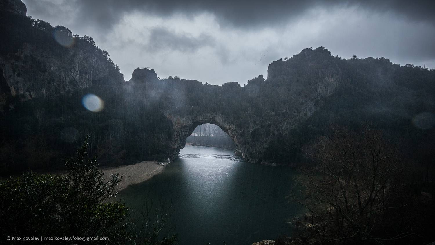 europe, france, arch, bank, bridge, cloud, mountain, nature, rain, river, rock, water, европа, франция, арка, берег реки, вода, гора, дождь, ливень, мост, облако, пасмурно, погода, природа, река, скала, туча, shower, Максим Ковалёв