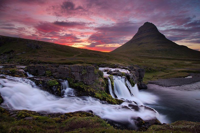 Iceland, Kirkjufell, mountain, sunset 36 view of Kirkjufell mountain фото превью