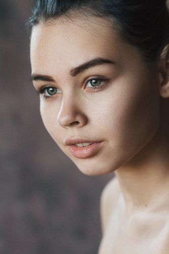 Аня