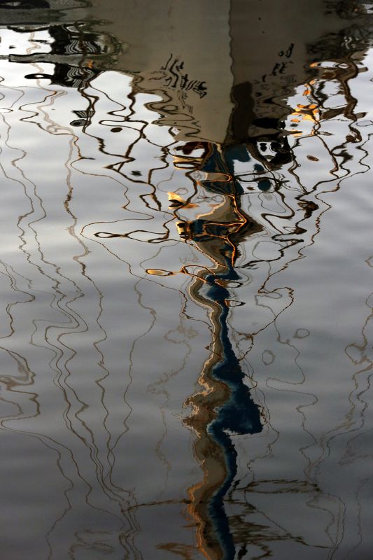 Израиль, Тель Авив, Яффо, порт, старый порт, отражения Яффо. Старый порт фото превью