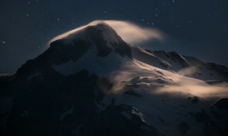 Лунный Фишт и звёздный дождь фото превью