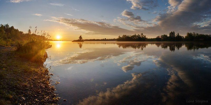 Енисей, Красноярск, Остров Татышев У реки фото превью