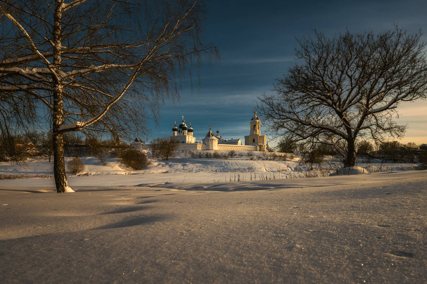 россия, серпухов, московская область, монастырь, зима, вечер, закат, православие, храм, церковь, Ракичевич Томислав