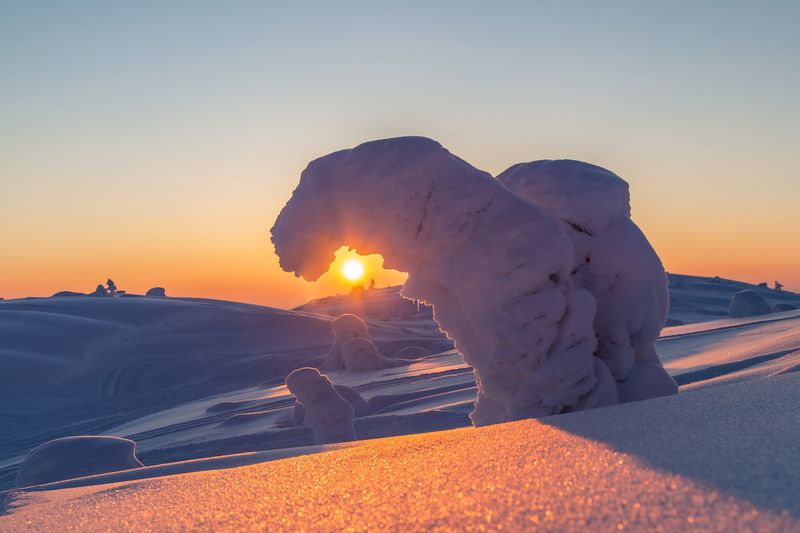 На закате фото превью