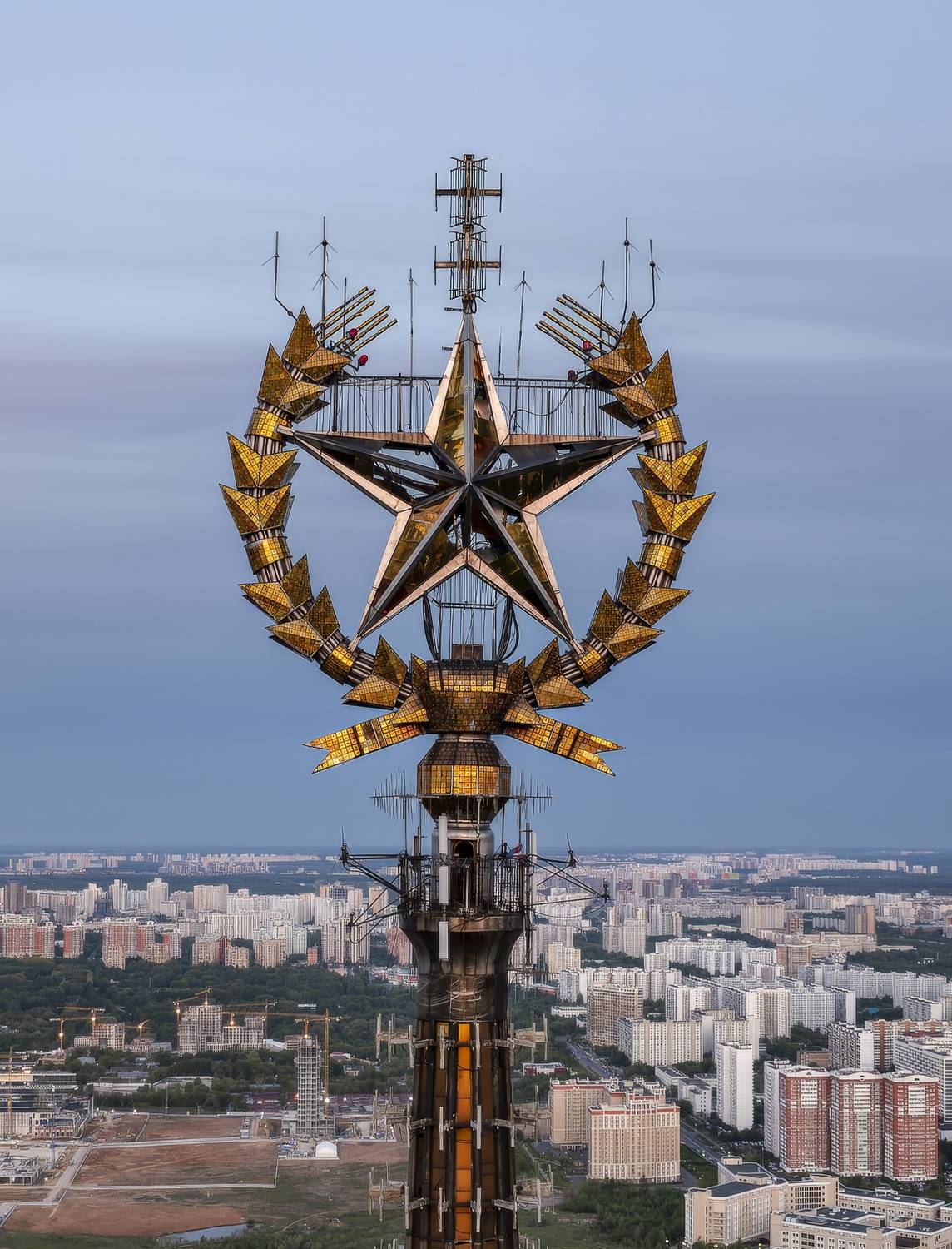 дронозвезды, звезда, мгу, звезда мгу, москва, Игорь Юркин