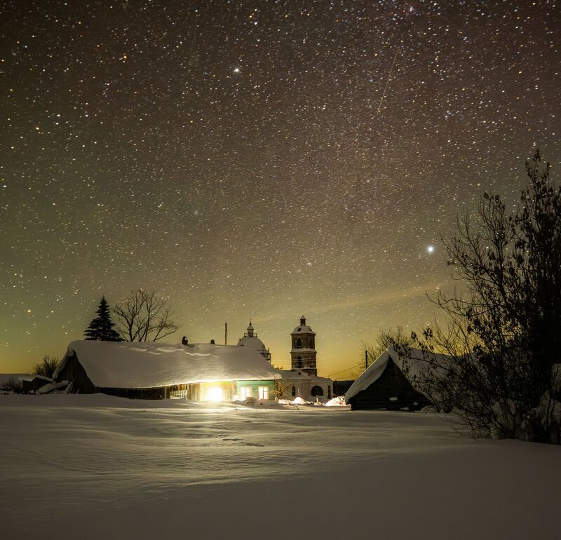 Звездная ночь над Суводью фото превью