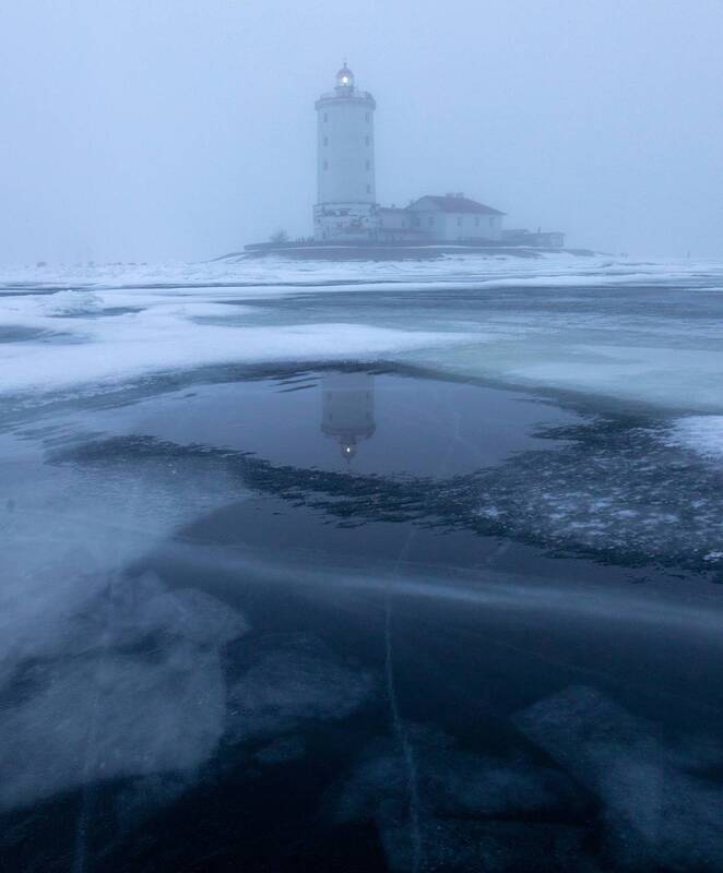 маяк, толбухин, природа, весна, финский залив Маяк Толбухин фото превью
