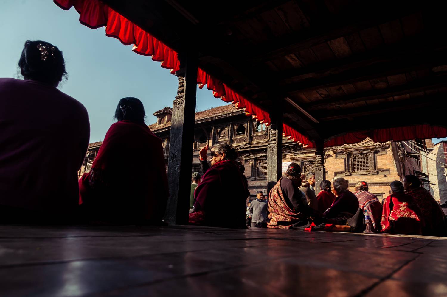 public, rest place, architec, nepal, newar community, bhaktapur, elderly people, Inn, Jayaram Prajapati