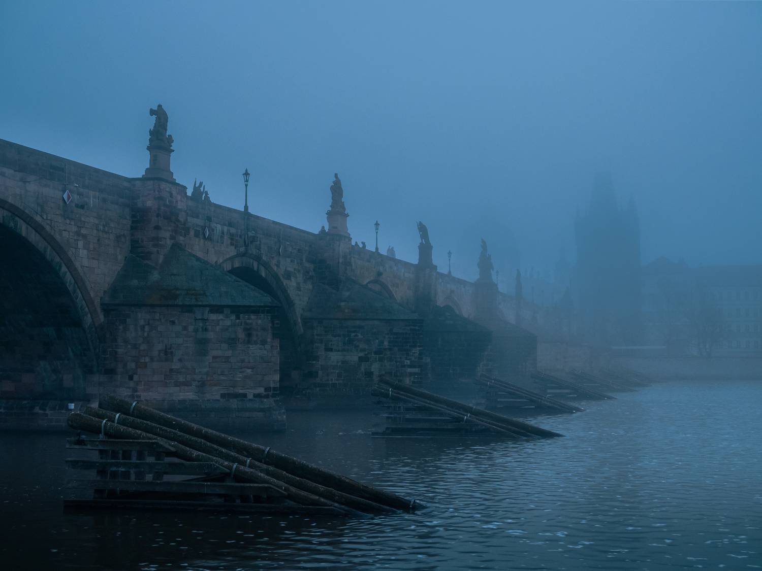 foggy, fog, mist, prague, winter, charles bridge, bridge, city, hisotical, Slavom&iacute;r Gajdo&scaron;
