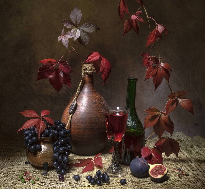 натюрморт, виноград, девичий виноград, инжир, вино Девичий виноград... фото превью