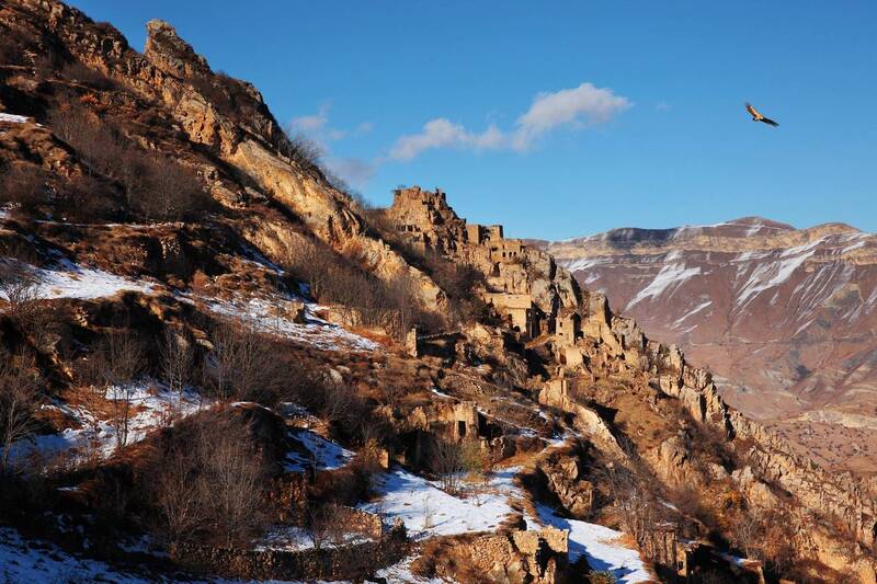 Старый аул Гамсутль.. фото превью