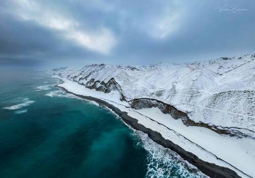 Белые скалы Итурупа