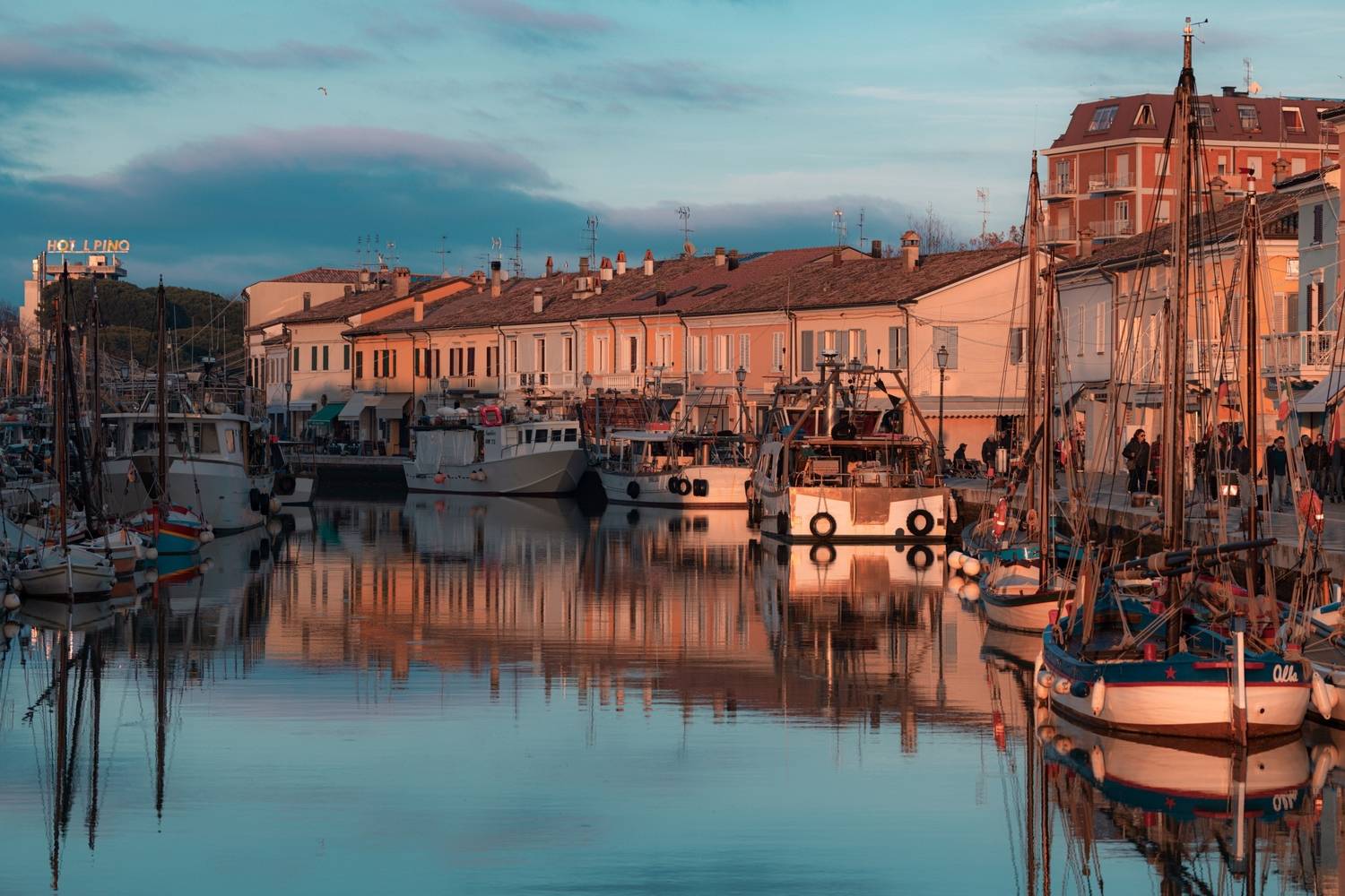 , Александр Шандов