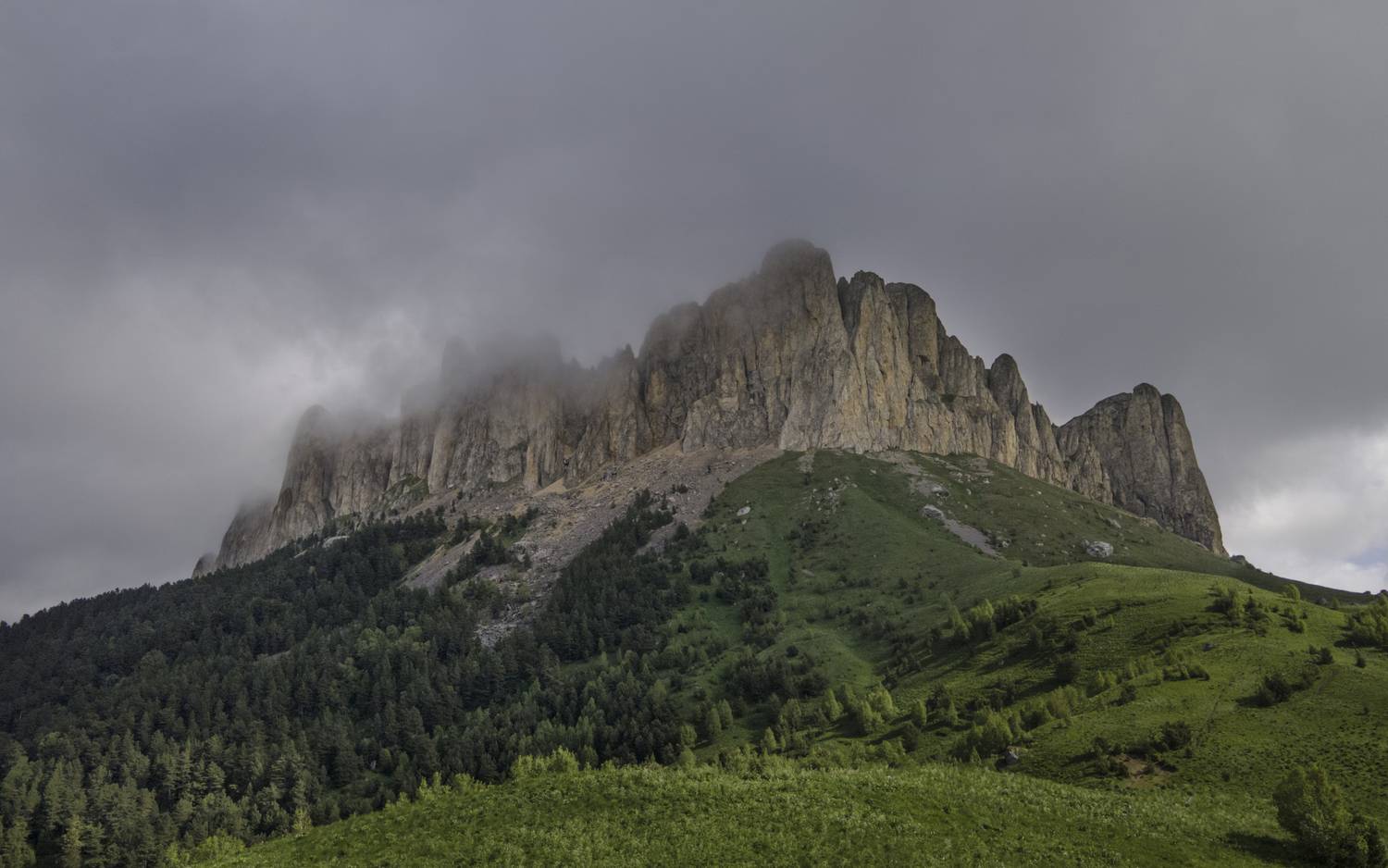 Россия, республика Адыгея, Большой Тхач, туман, облака, Гаврилов Юрий