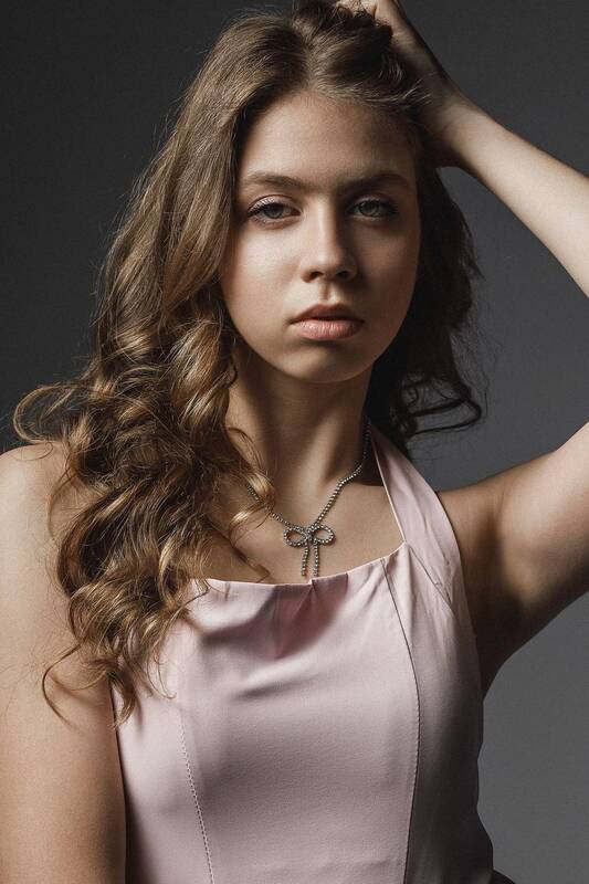 Анна фото превью