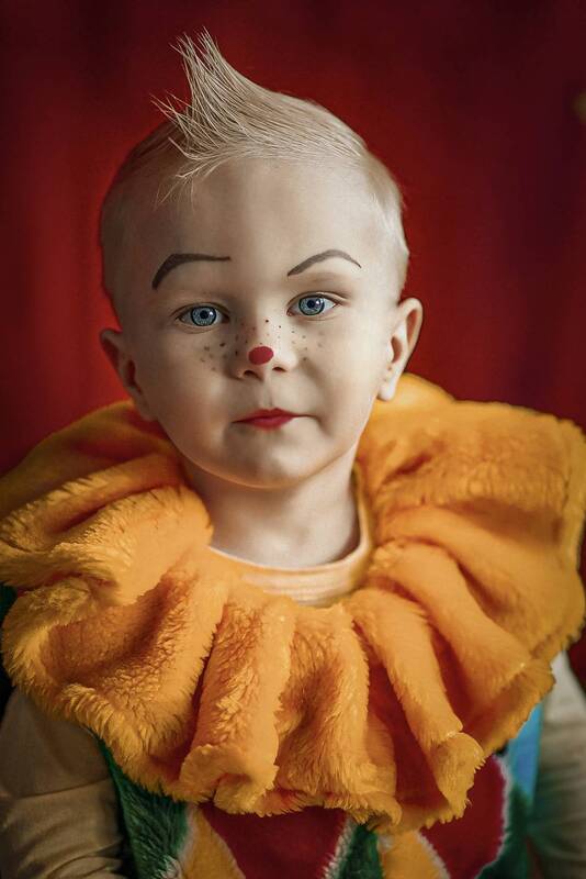 Маленький клоун фото превью