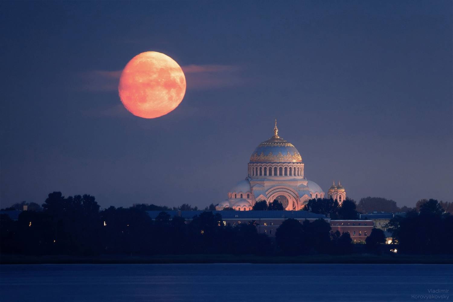 луна, Vladimir Korovyakovsky